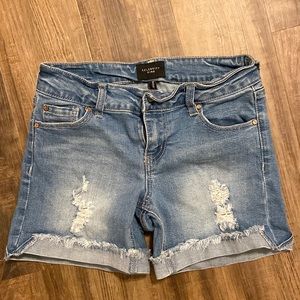 Rolled Cuff Jean Shorts